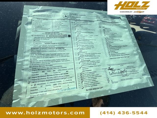 Certified Used 2022 Iridescent Pearl Tricoat Chevrolet RS image 28