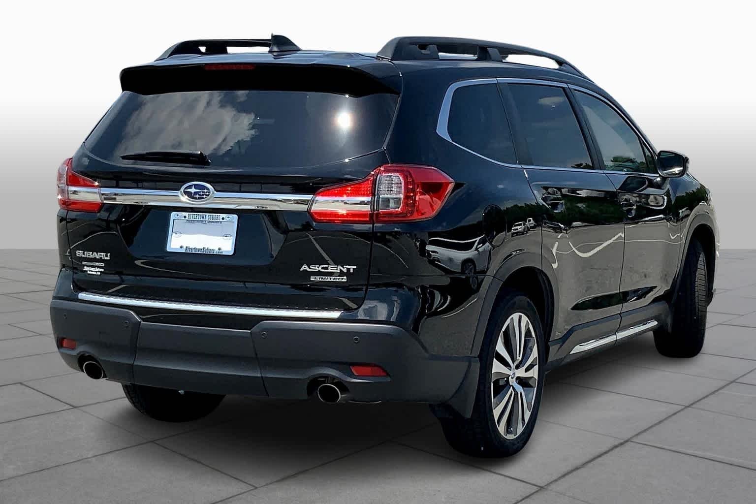 Used 2020 Crystal Black Silica Subaru Limited image 12