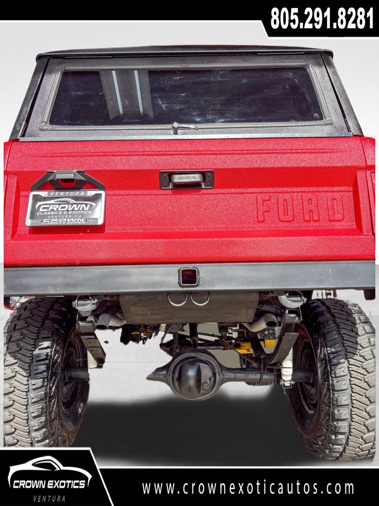 Used 1972  Ford 2dr Convertible image 40