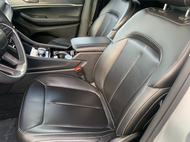 Used 2023 Silver Jeep Limited image 16