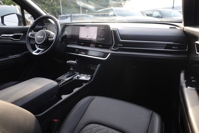 Used 2024 Green Kia X-Line image 43