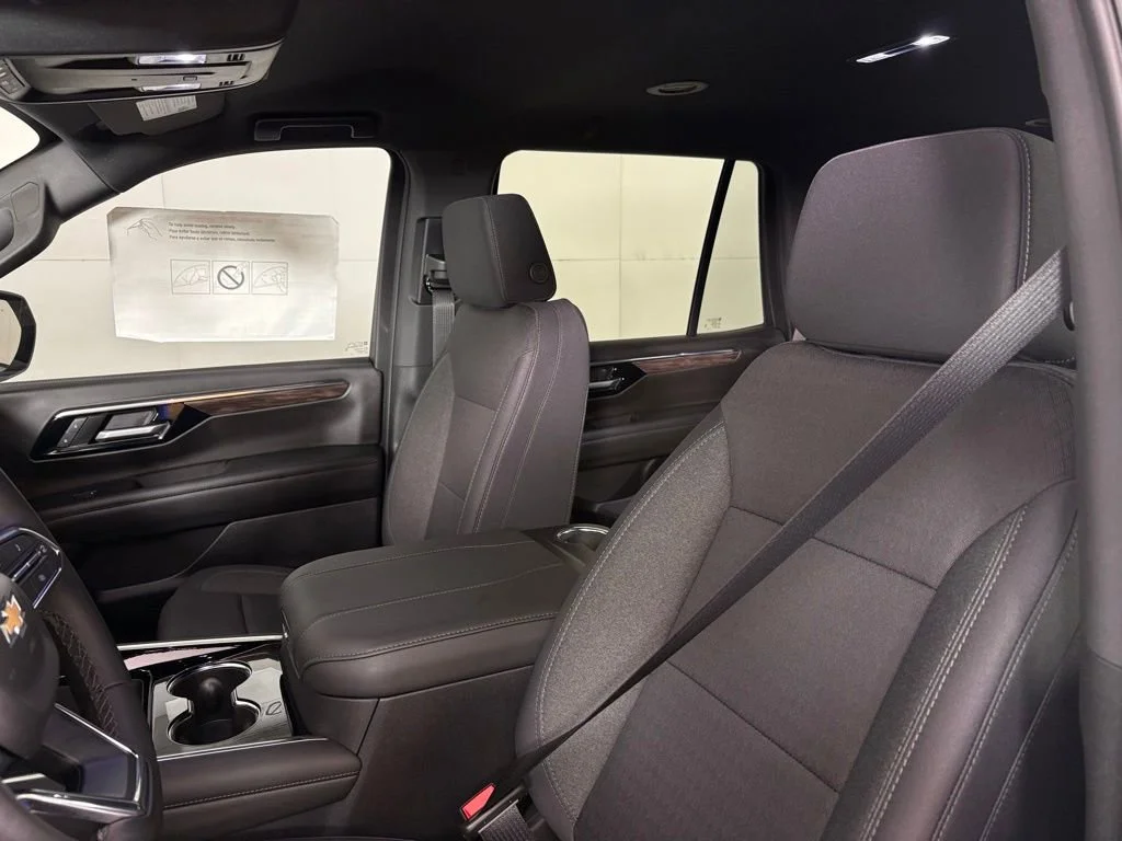 New 2026 Summit White Chevrolet LS image 21