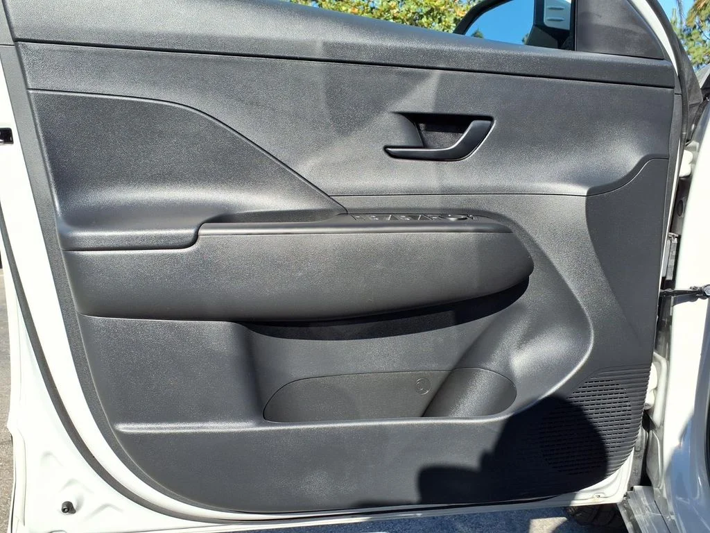 Used 2025 Gray Hyundai SEL image 21