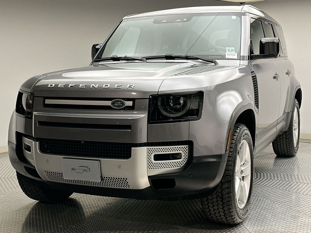 Used 2024 Eiger Gray Metallic Land Rover S image 1