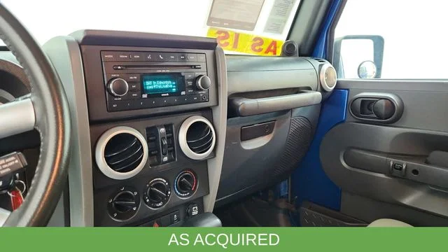 Used 2010 Blue Jeep Unlimited Sahara image 23