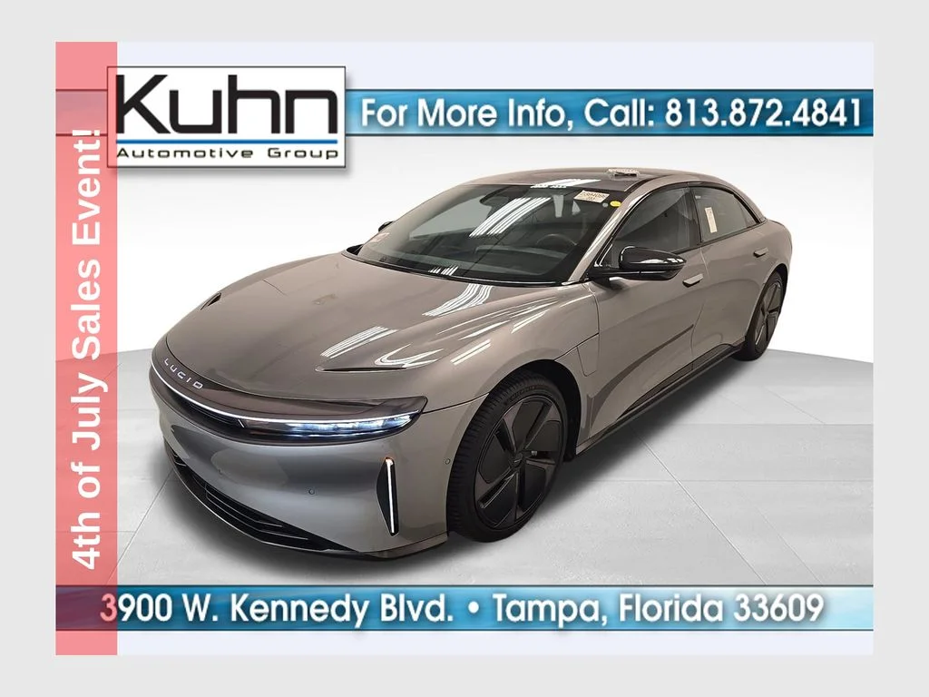 2024 Lucid Air Touring's photo