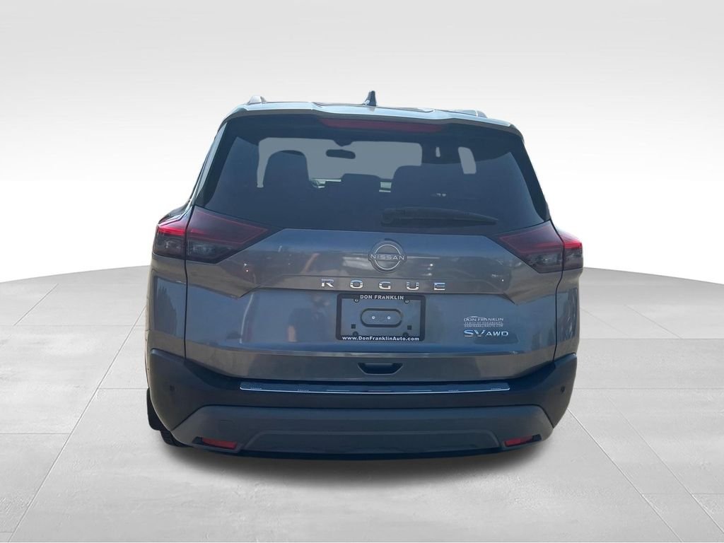 Certified Used 2023 Gray Nissan SV image 4