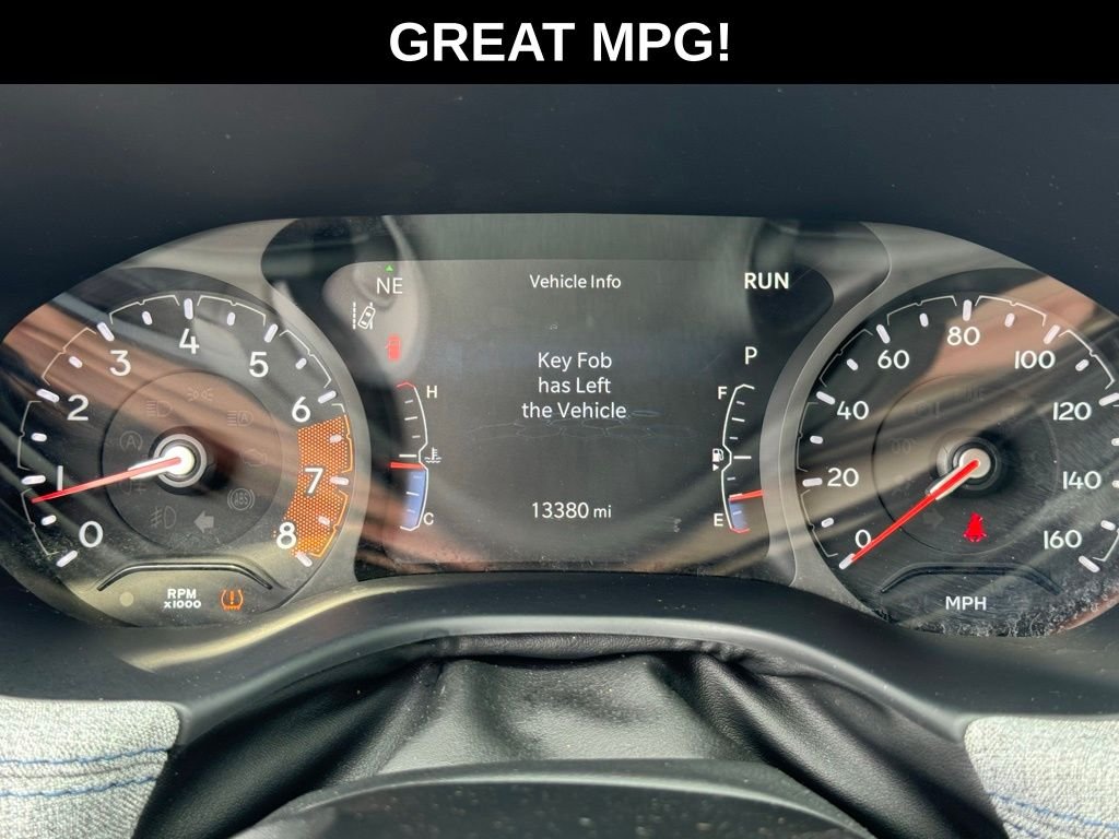 Used 2025 Black Jeep Latitude image 3