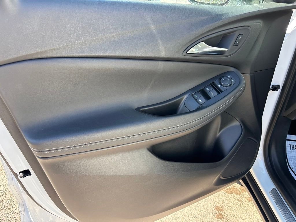 Used 2023 White Buick Preferred image 18