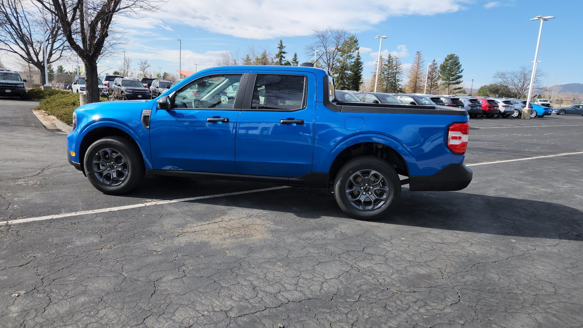 New 2026 Velocity Blue Ford XLT image 8