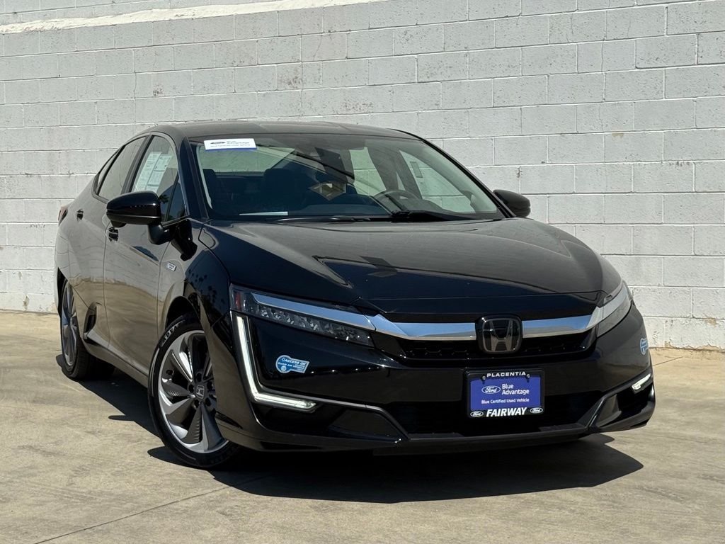 Certified Used 2021 Black Honda Touring image 3
