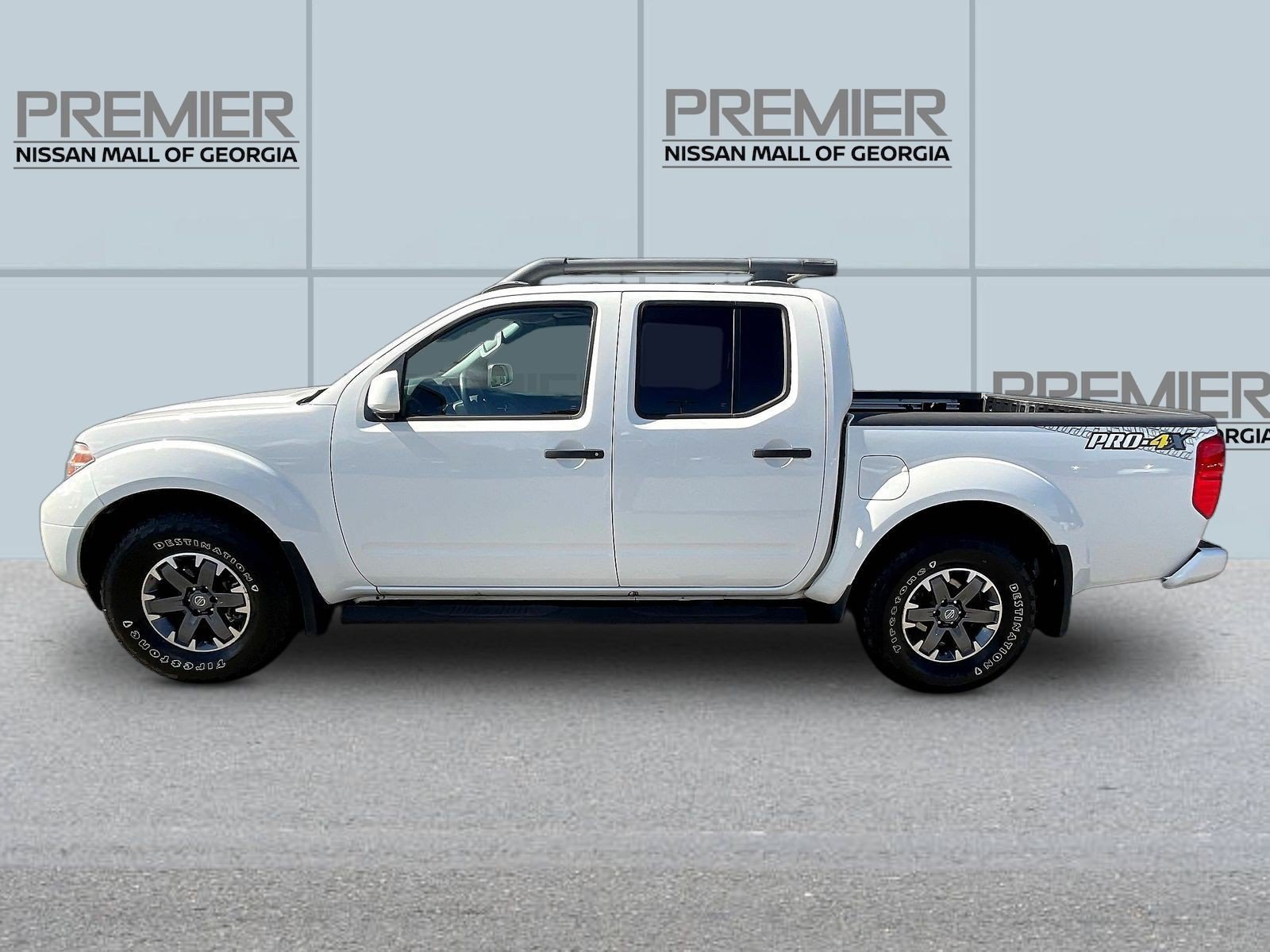 Certified Used 2020 White Nissan PRO-4X image 4