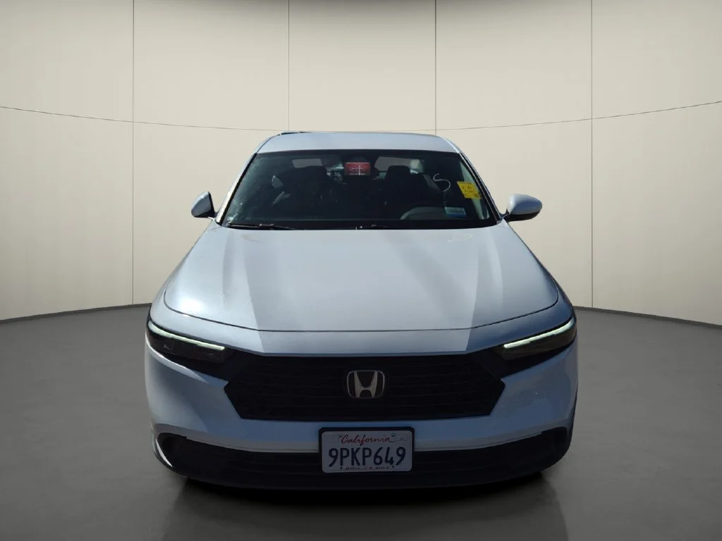 Used 2024 White Honda LX image 2
