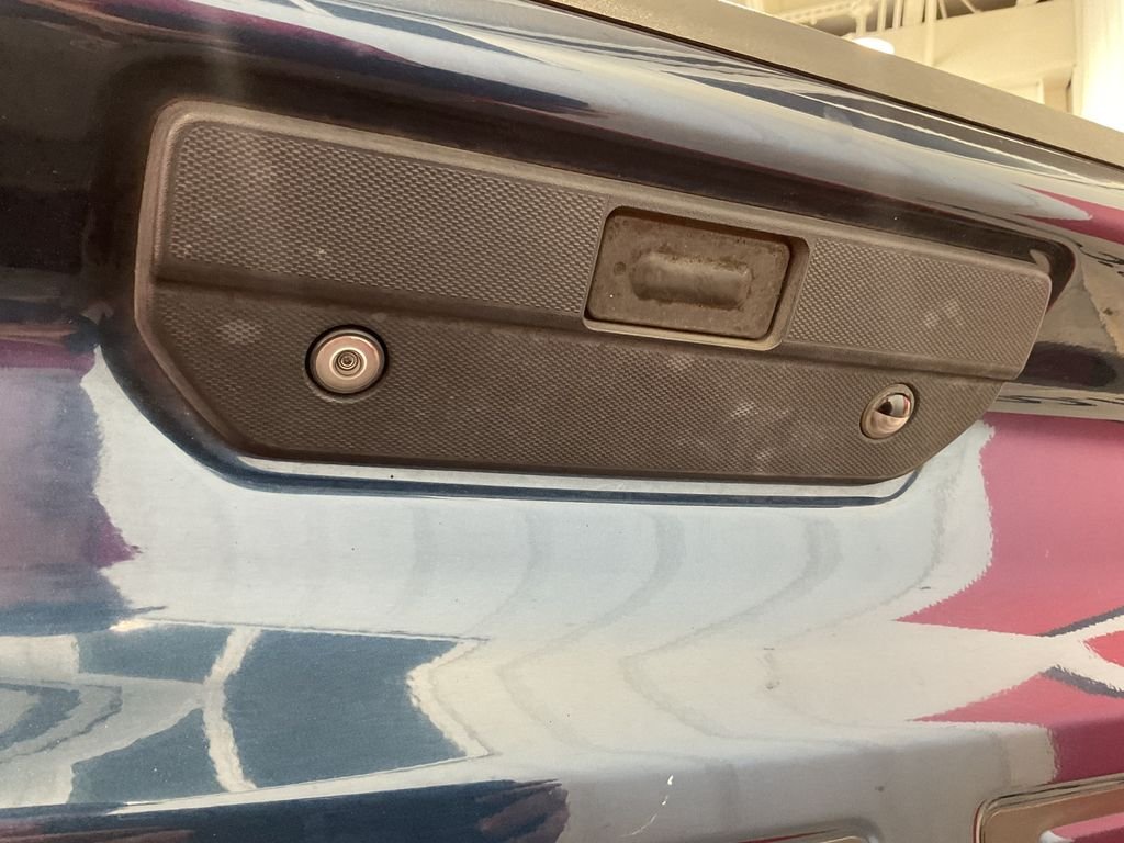 Used 2021 Blue Chevrolet RST image 8