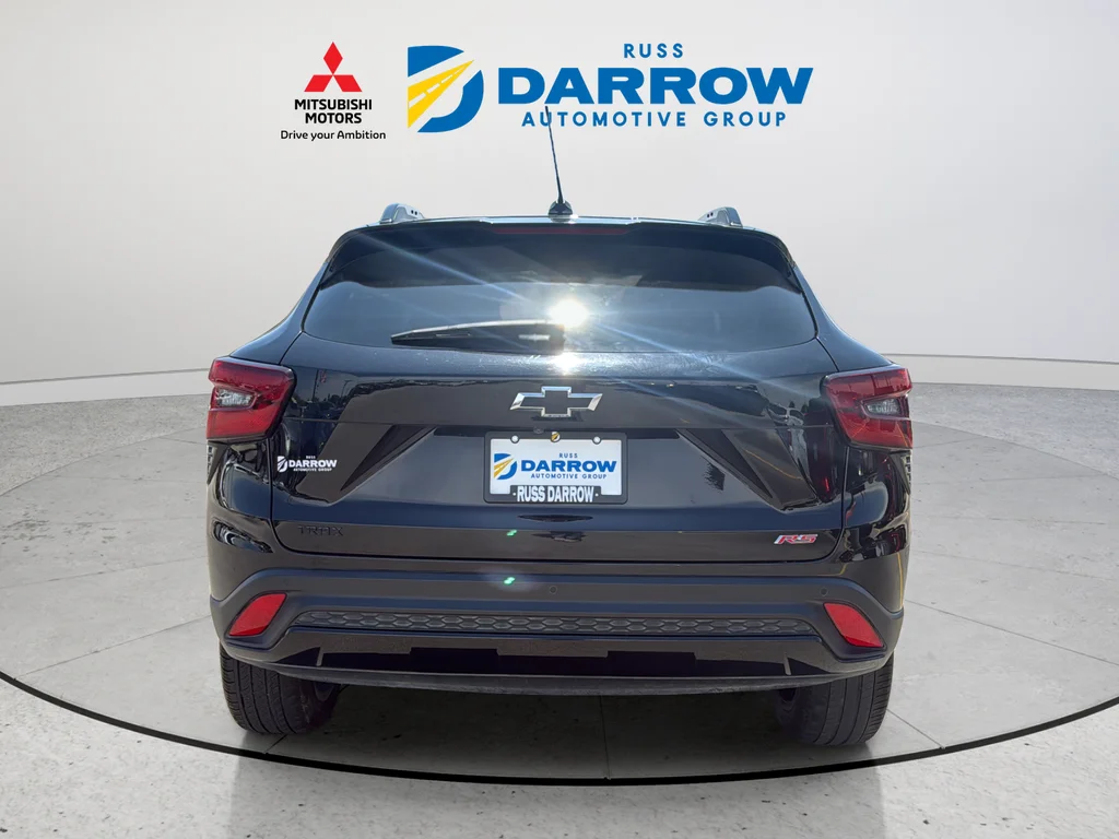 Used 2024 Black Chevrolet 2RS image 4