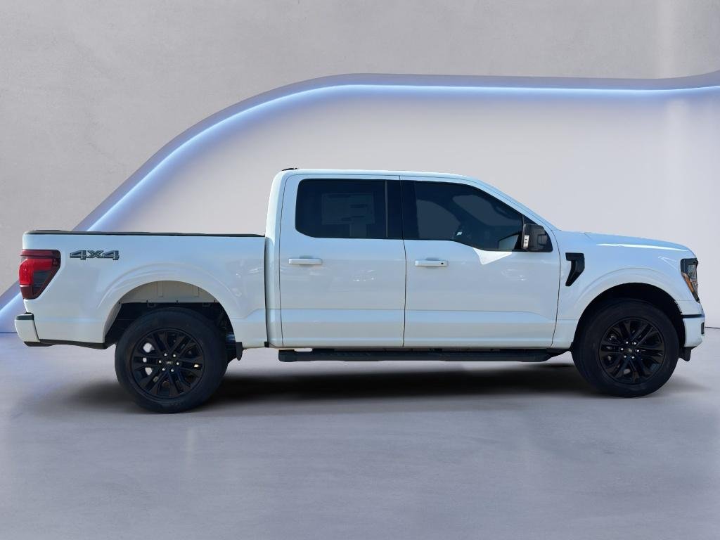 New 2026 Oxford White Ford XLT image 8