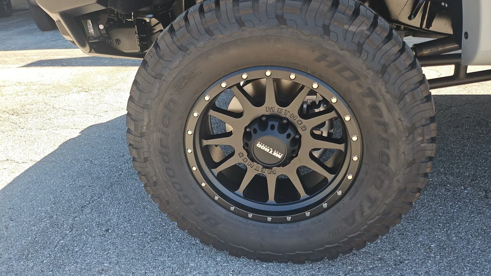 New 2026 Avalanche Ford Black Ops 4WD image 9