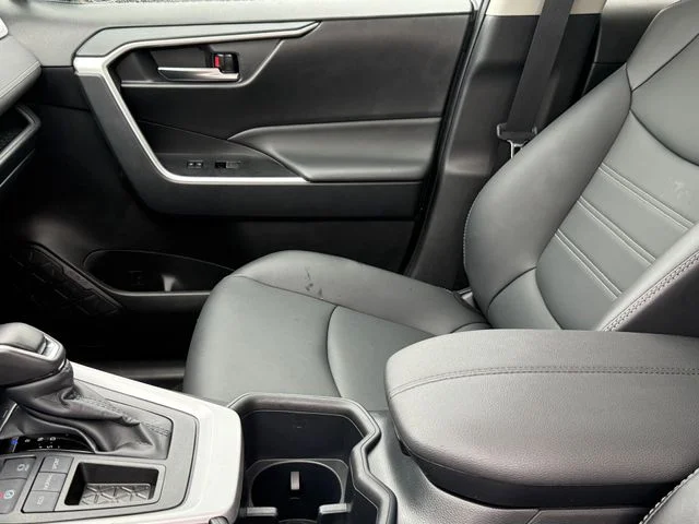 Certified Used 2025 Silver Toyota XLE Premium image 13