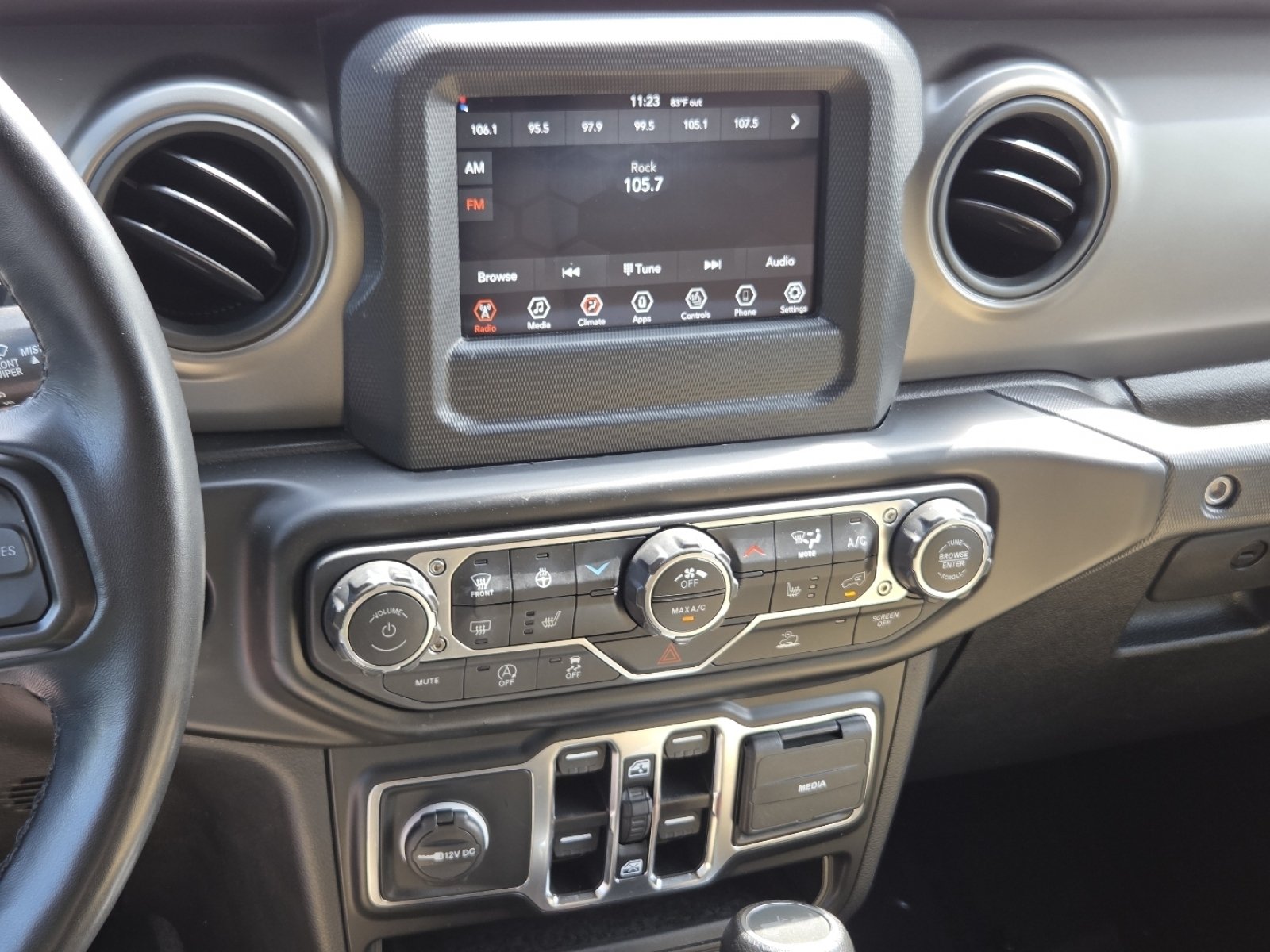 2022 Jeep Wrangler Unlimited Willys - Photo 30