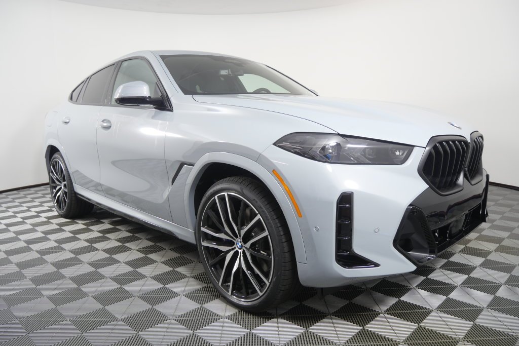 New 2027 Brooklyn Grey Metallic BMW xDrive40i image 2