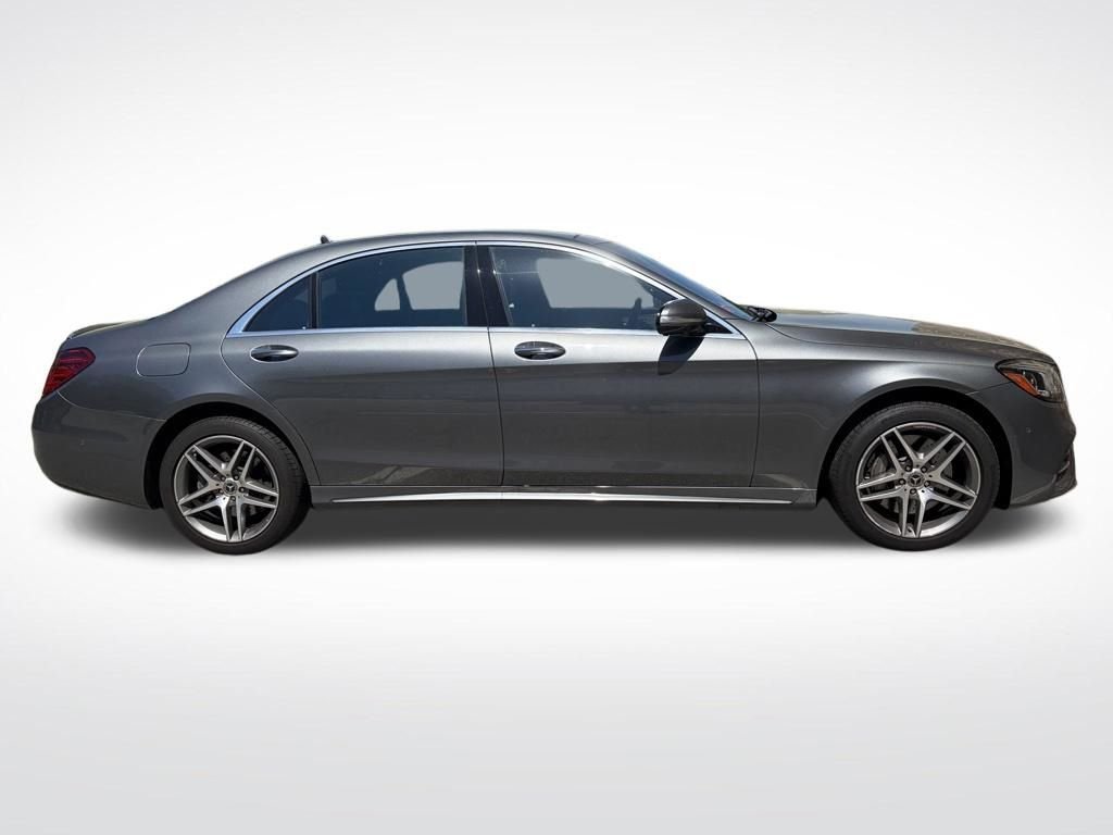 Used 2019 Gray Mercedes-Benz S 560 image 5
