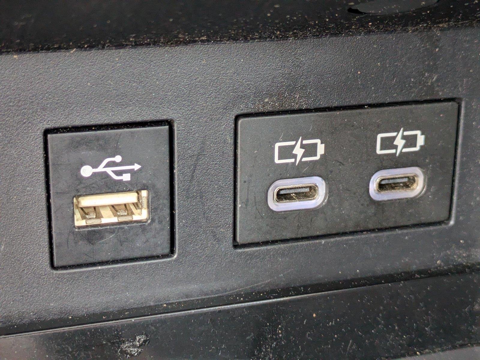 Certified Used 2025  Toyota LE image 20