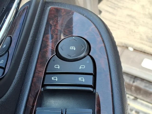 Used 2008 Black GMC Denali image 24