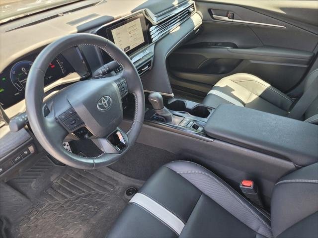 Used 2025 Gray Toyota SE image 21