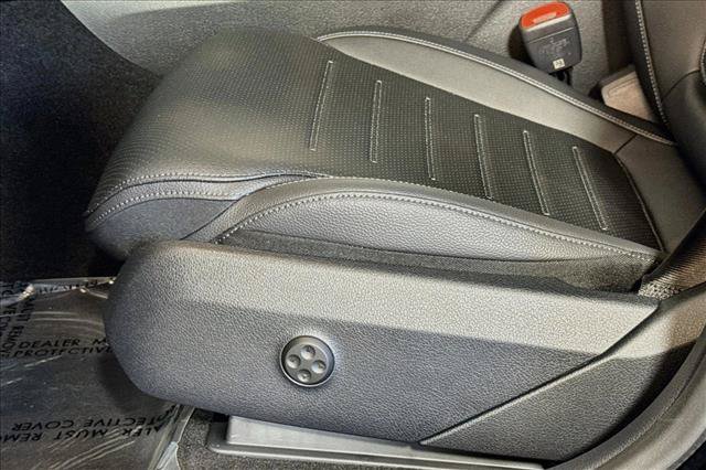 New 2027 Black Mercedes-Benz GLC 300 image 47