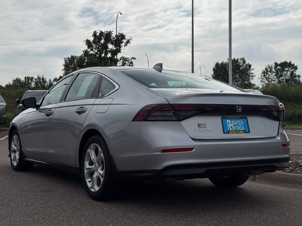 2024 Honda Accord LX - Photo 6