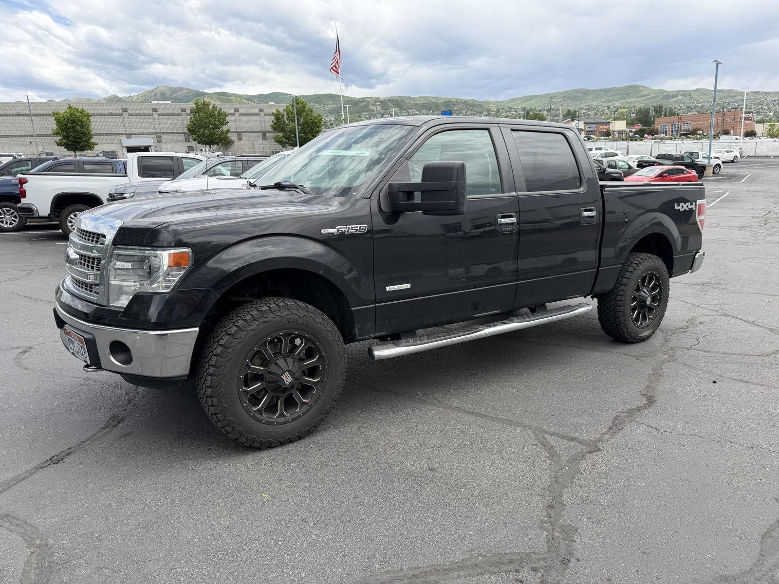 2014 Ford F-150 XLT 4x4 SuperCrew 145-in's photo
