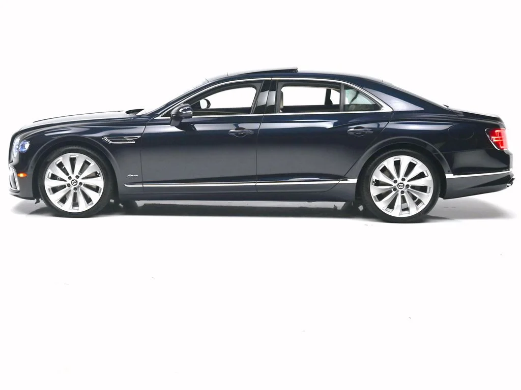 New 2026 Dark Sapphire Bentley  image 10