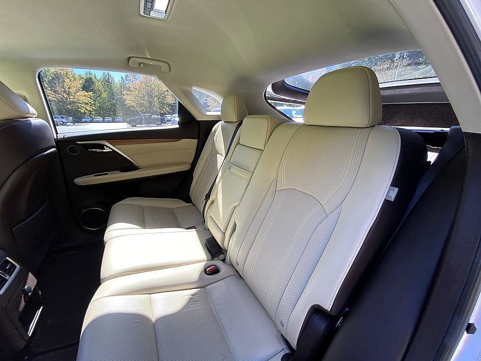 Used 2019 White Pearl Lexus RX 350 image 10