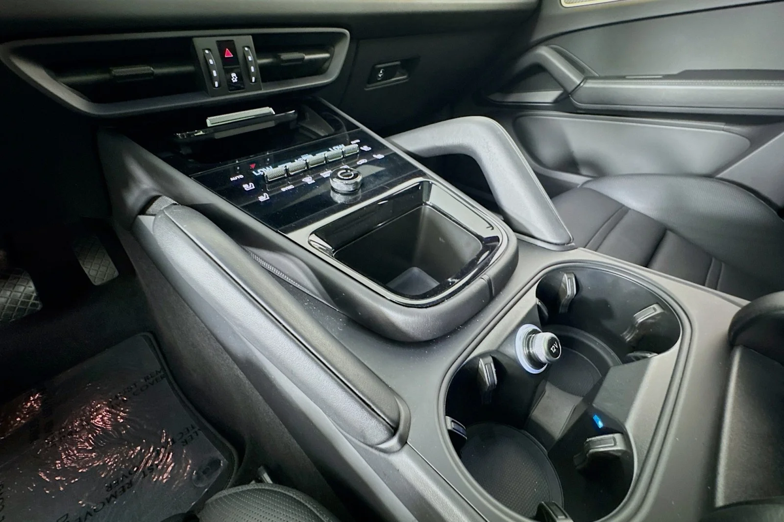 Used 2024 Black Porsche Coupe image 6