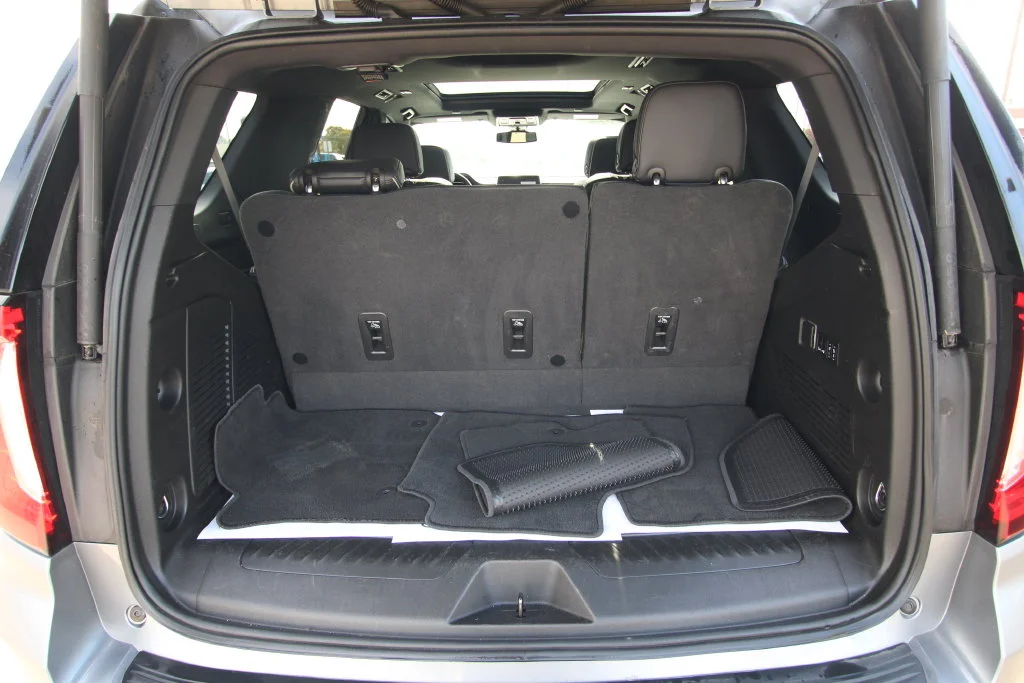 Used 2022 Gray GMC SLT image 17