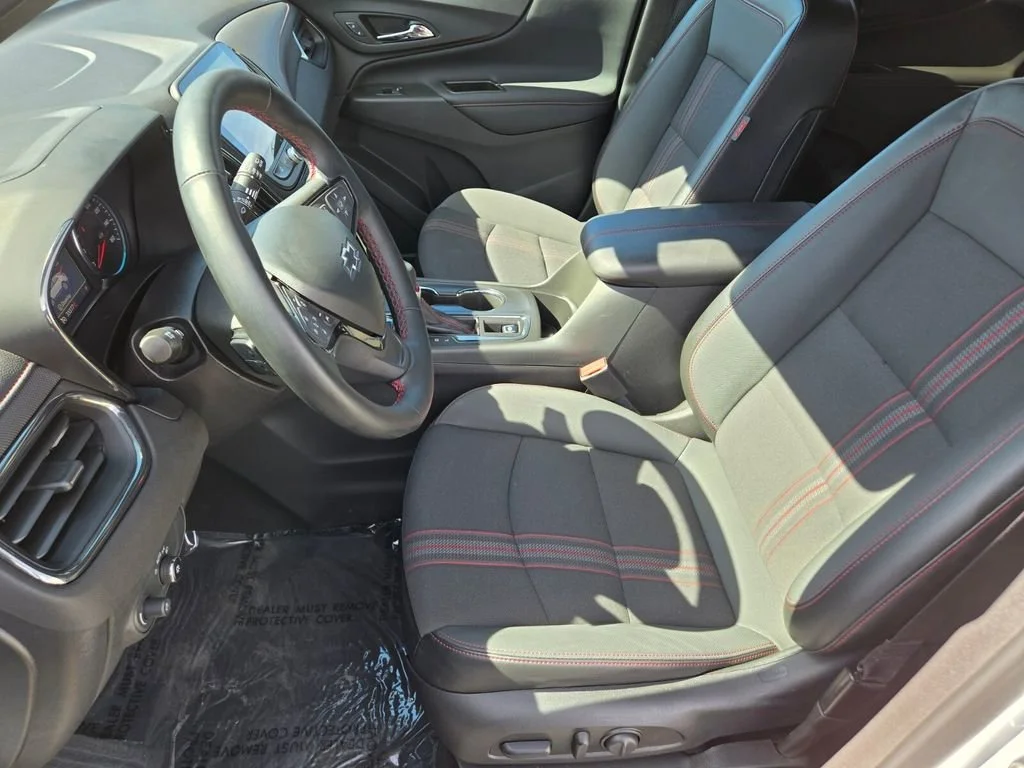 Used 2024 Summit White Chevrolet RS image 10