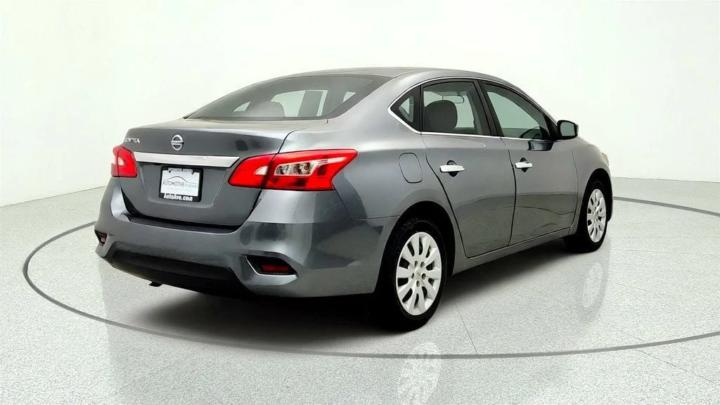 Used 2018 Gun Metallic Nissan S CVT image 5