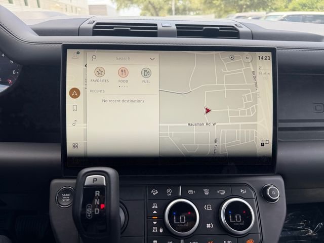 New 2026 Santorini Black Land Rover X-Dynamic SE image 20