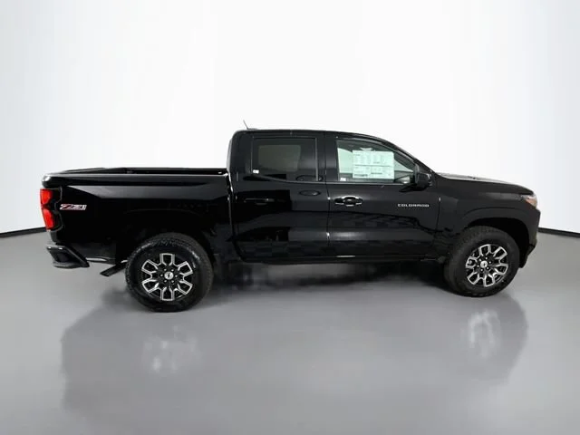 New 2026 Black Chevrolet Z71 image 10