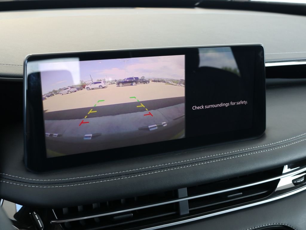 Certified Used 2025 Gray INFINITI PURE image 17