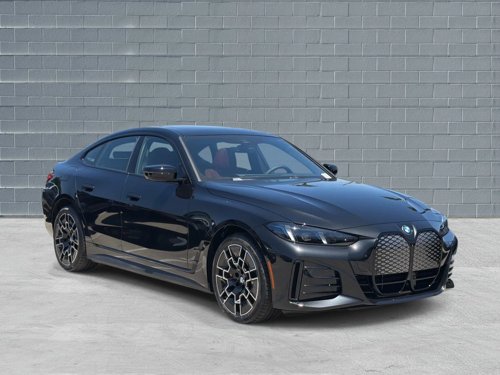 New 2026 Black Sapphire Metallic BMW eDrive40 image 1