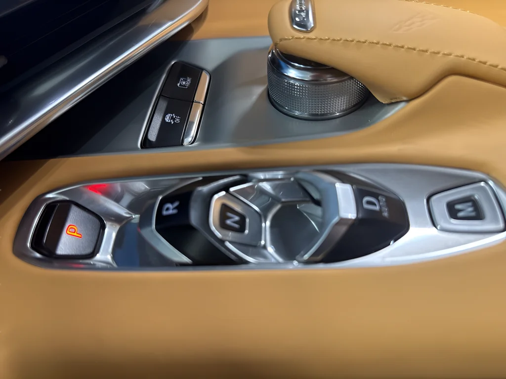 2024 Chevrolet Corvette 3LT - Photo 19