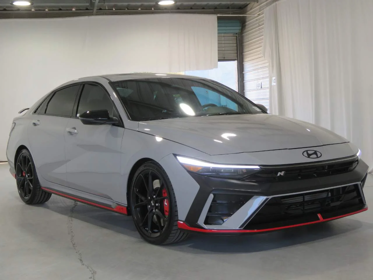 Used 2026 Cyber Gray Metallic Hyundai  image 3