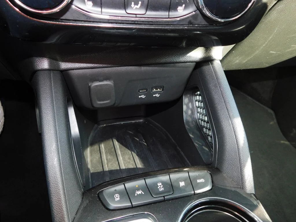 Used 2024 Black Chevrolet RS image 35