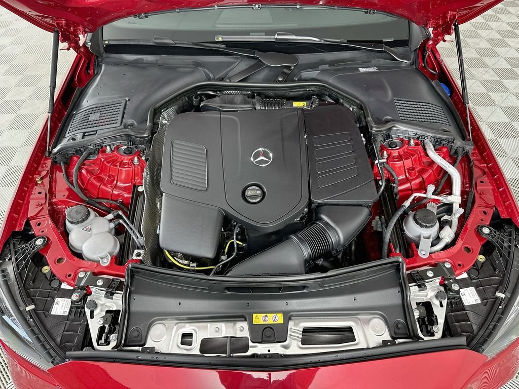 New 2026 MANUFAKTUR Patagonia Red Metallic Mercedes-Benz C 300 image 32