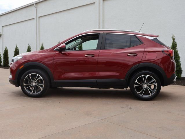 Certified Used 2023 Cinnabar Metallic Buick Select image 4