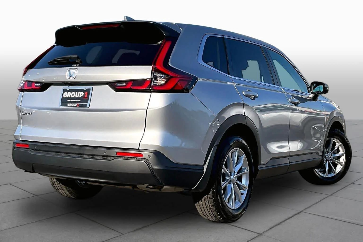 Used 2024 Lunar Silver Metallic Honda EX-L image 13