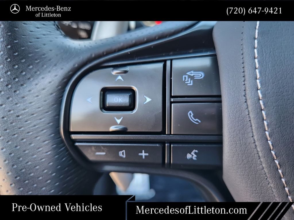 Used 2022 Black Lexus 500 image 26