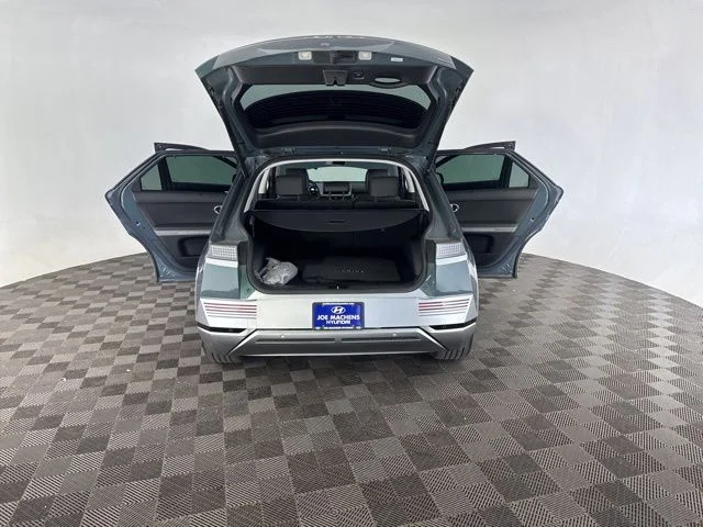 Used 2024 Green Hyundai Limited image 19