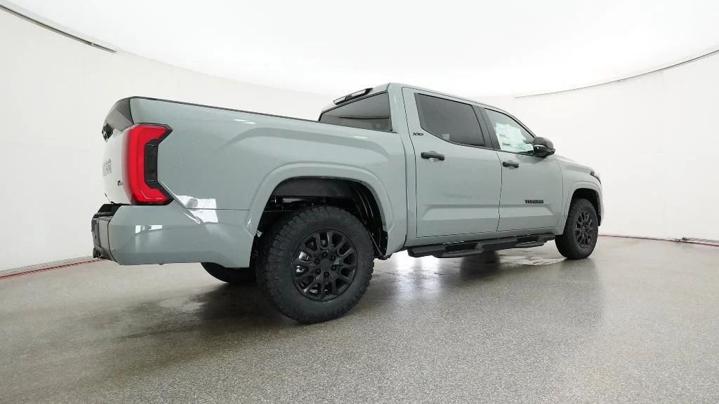 New 2026 Lunar Rock Toyota SR5 image 17